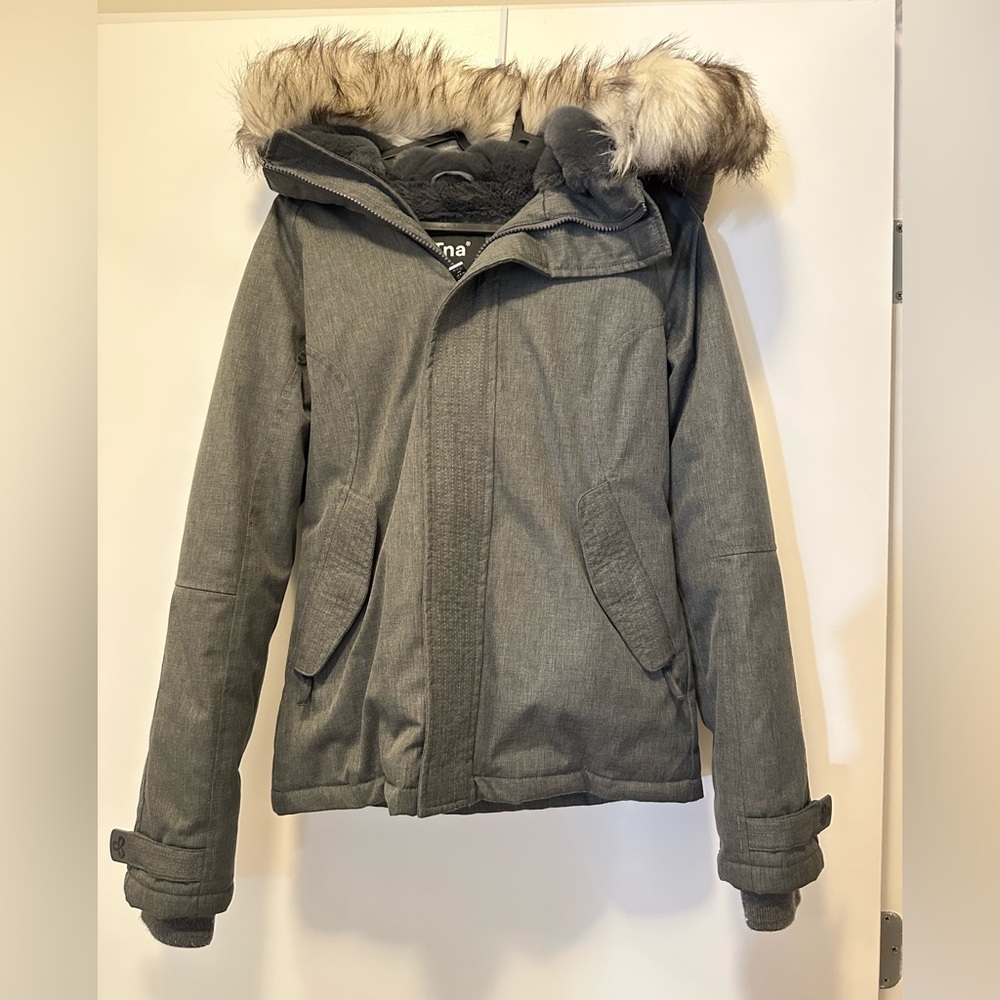 Aritzia tna parka grey down jacket size xs